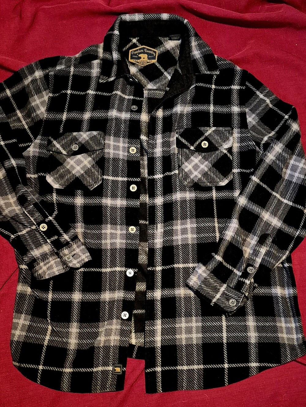 Men's Black & White Plaid Button-Down Shirt - Casual Long Sleeve